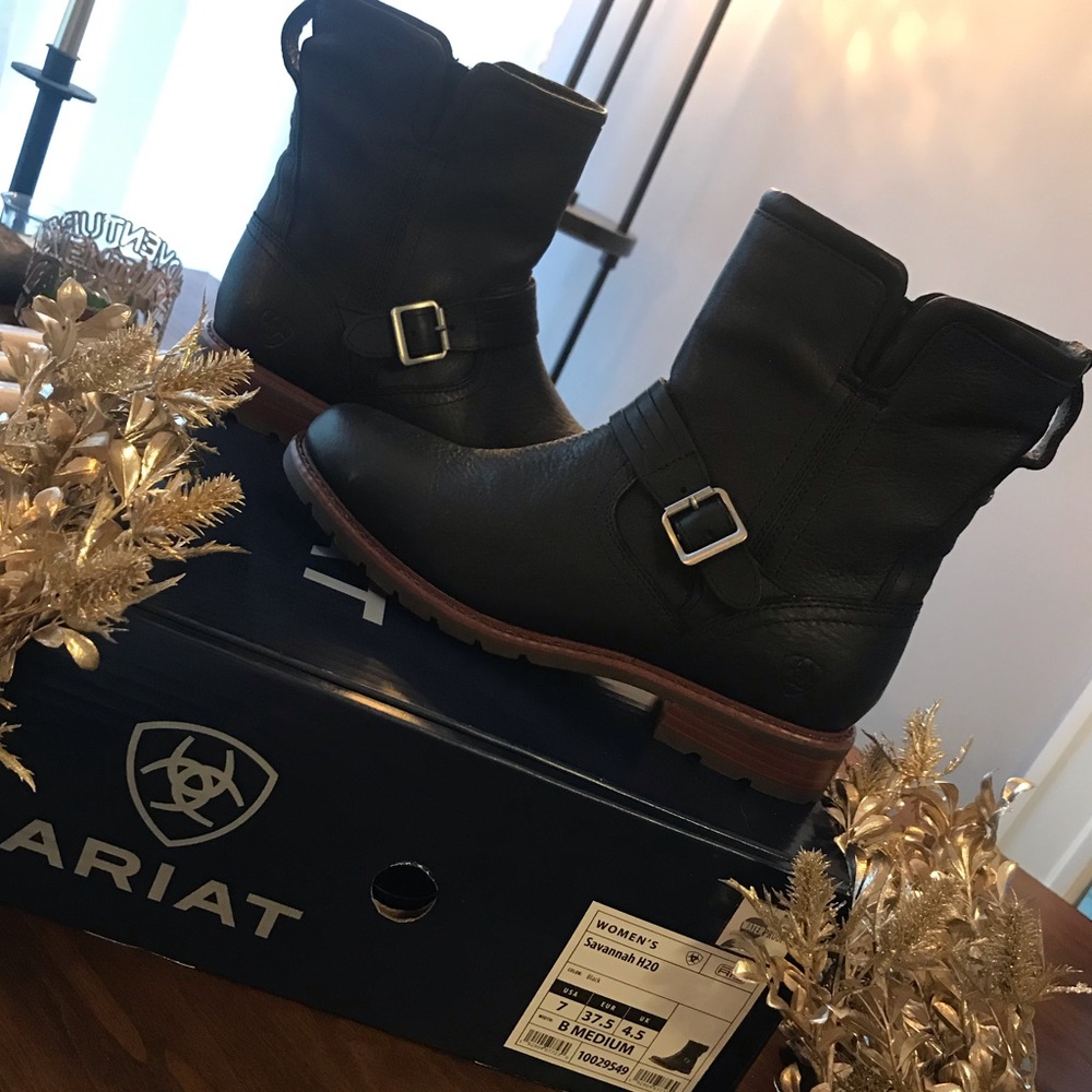 Ariat Savannah H2O Waterproof Boot (Sz. 7) Black